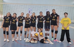 M15 FEMININE (Jeunes)